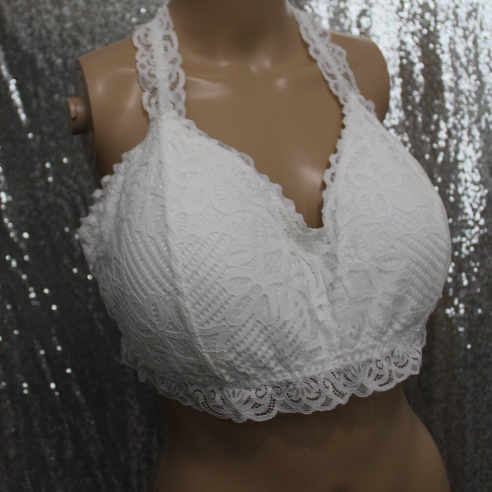 NWT  White, Vintage lace, racerback bralette  XXL  Maurices